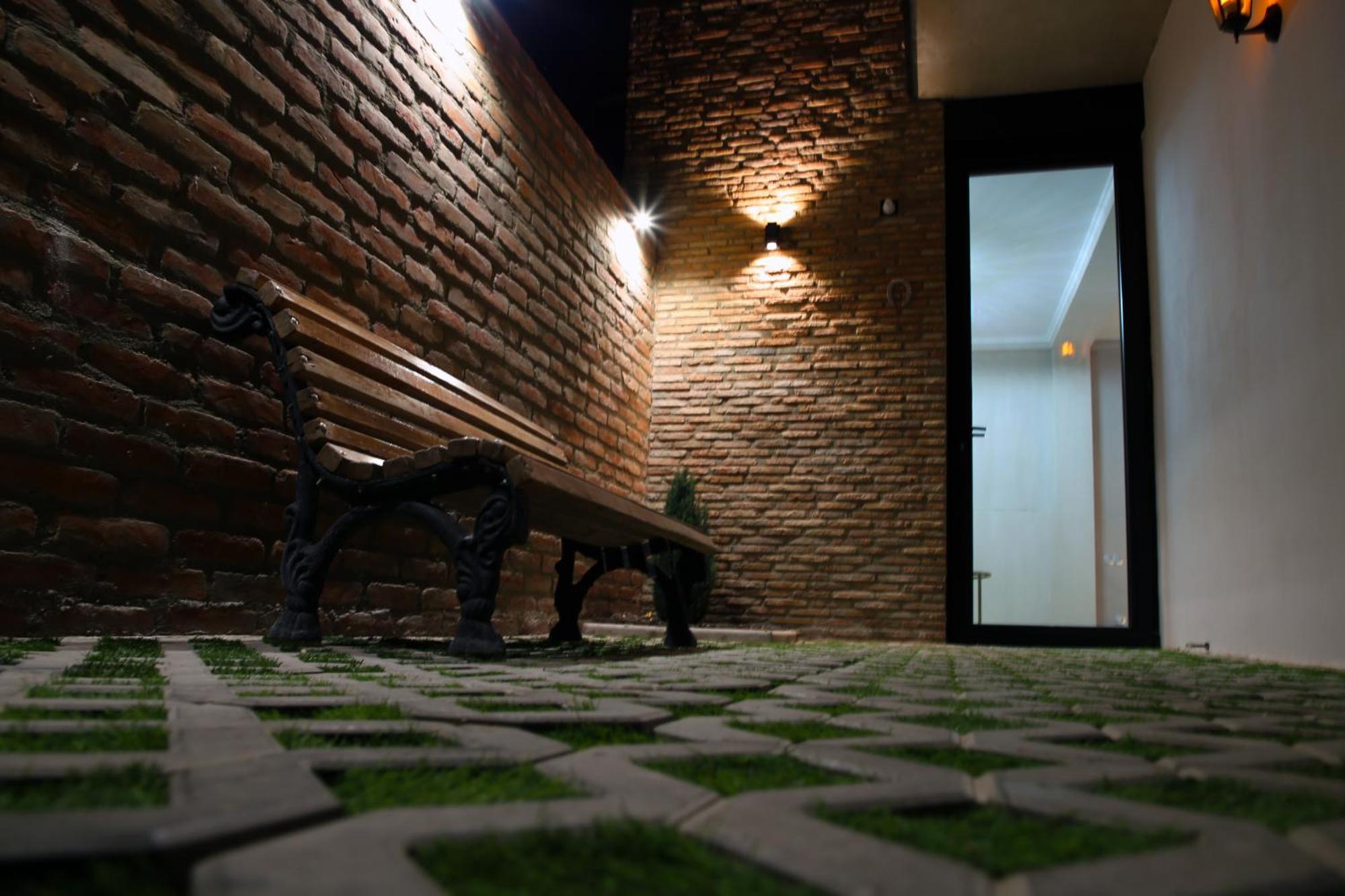 Trinity Hotel Tbiliszi Kültér fotó