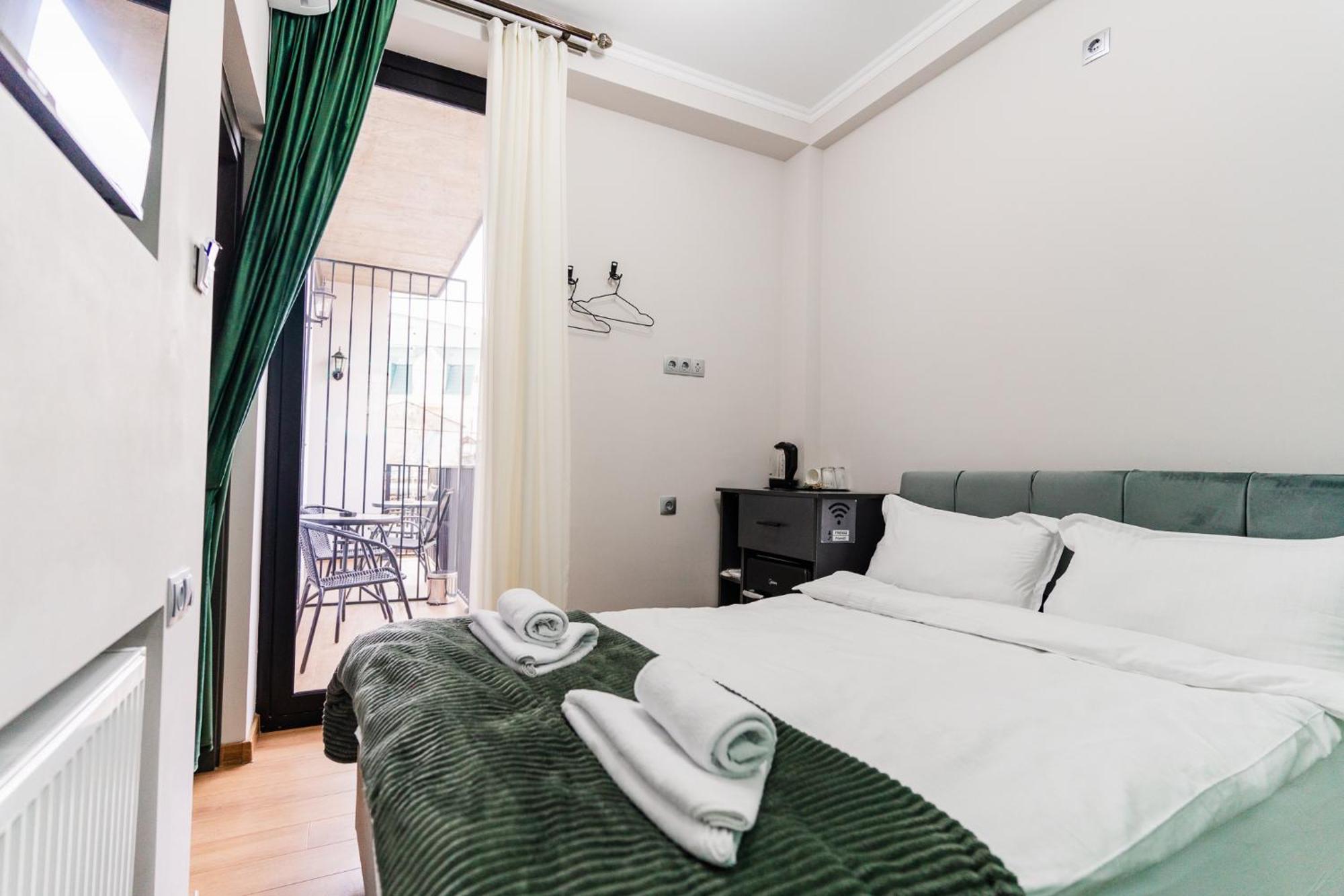 Trinity Hotel Tbiliszi Kültér fotó